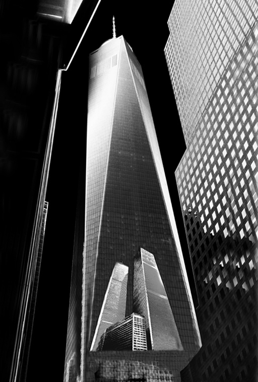 Freedom Tower and Twin Towers Mono.jpg