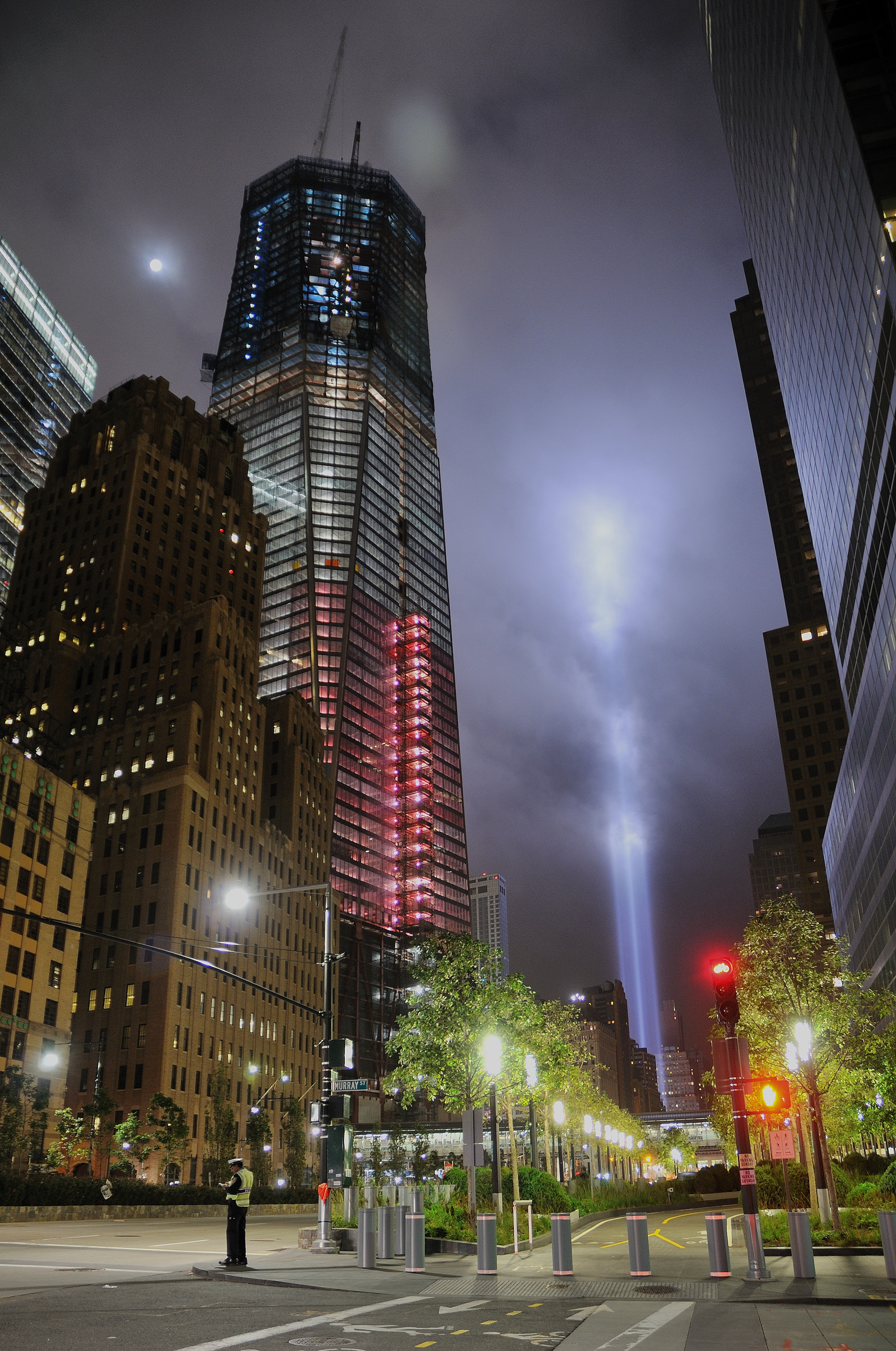 WTC-TributeInLight_9-11-11_8878_rev.jpg